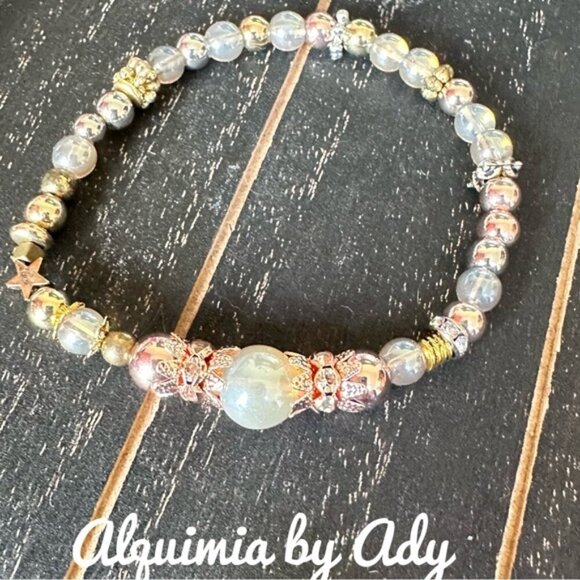 moonstone beaded bracelet /manifesting change new beginnings - Picture 1 of 5